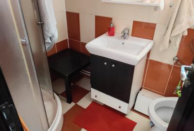 Casa 8 camere mobilata si utilata RASNOV - 12