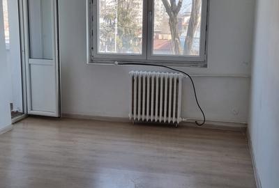 Urgent-Pantelimon-Morarilor-Sos.Fundeni -Bl.1984-reabilitat (anvelopat) - 1