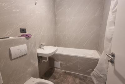 Penthouse de 3 camere zona Tractorul - 12