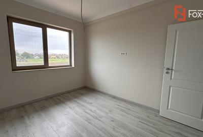 Duplex cu 5 camere despartit prin garaj, zona Giroc - 28