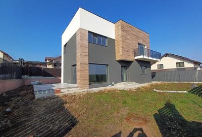 CASA 4 CAMERE, 3 BAI, 130 MP UTILI , GALATA , TVA INCLUS IN PRET !!! - 1