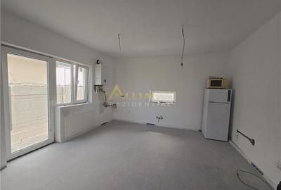 Casa parter- pod mansardat- 360mp teren- placa de beton - 3