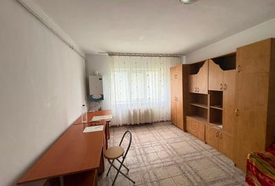 Spatiu comercial de inchiriat - 100 mp - Sud - 10