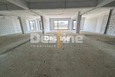Spatiu Comercial 217 mp parter + 2 parcari la intrare in Cartierul Silk District - 6
