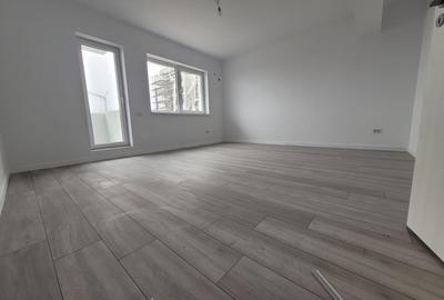 Apartament cu 2 camere decomandat în Berceni