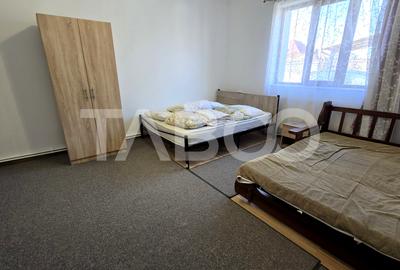 Casa individuala de vanzare 3 camere 2 bai garaj Piata Cluj - 2