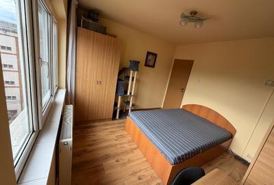 Vand apartament 2 camere decomandat Hateg - 3