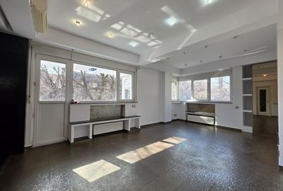 Studio nedecomandat, 40 mp, etaj 2, Bulevardul Carol I - 23