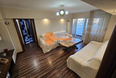 Apartament cu 3 camere semidecomandat, mobilat în Timpuri Noi