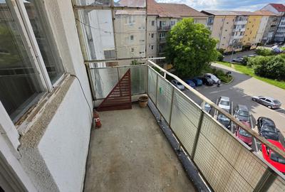 Apartament cu 3 camere 2 bai 2 balcoane si pivnita de vanzare in Strand - 11