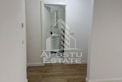 Duplex  despărțit prin garaj și camera tehnică în Giarmata - 5