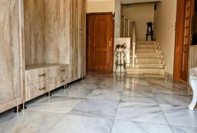 Bucurestii noi - casa deosebita, 5 camere, 3 bai, metrou si Parc la 5 minute! - 1