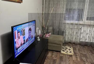 Apartament cu 2 camere semidecomandat, mobilat în Brâncoveanu