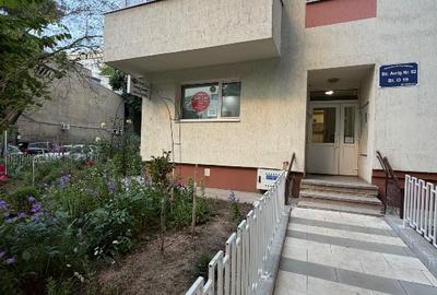 Spațiu comercial / Clinică medicală (3 camere) – Piața Iancului - 14