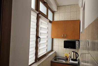 P-ta Romana 2 min.metrou,mobilata utilata,comision 0. - 8