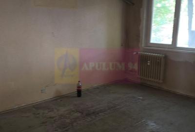 Vanzare apartament 3 camere Prelungirea Ghencea-Raul Doamnei - 2