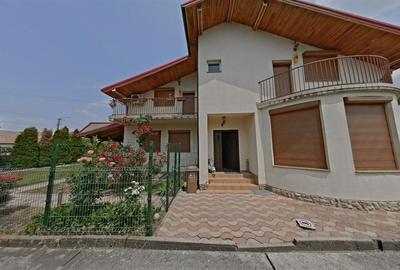 Casa mare si frumoasa cu 5 camere in Gradiste - 2