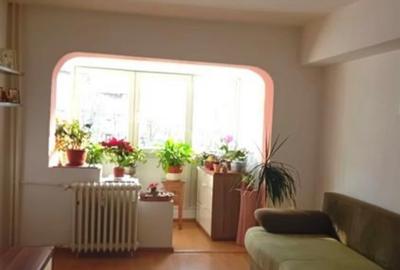 Vânzare apartament 4 camere zona Gorjului - 1