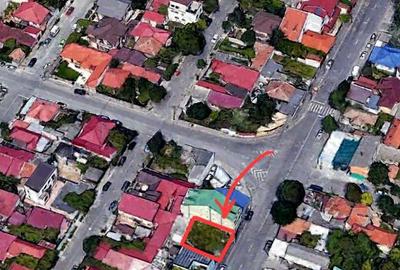 Bd. 1 Mai Vechi - Teren de Vanzare cu casa demolabila - Deschidere 15 m - 2