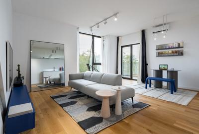 Apartament cu 2 camere semidecomandat, mobilat în Băneasa