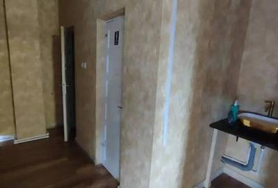 Colentina Stradal Vad Comercial|Vitrina 10 Metri | Statie RTB - 12