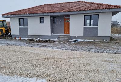 Casa Individuala parter, 3 dormitoare, 365mp teren - la pret de garsoniera! - 3