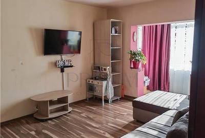 Apartament cu 2 camere semidecomandat, mobilat în Kiriac