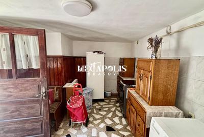Casă individuală | Singur în curte | Garaj | Locație avantajoasă - 35
