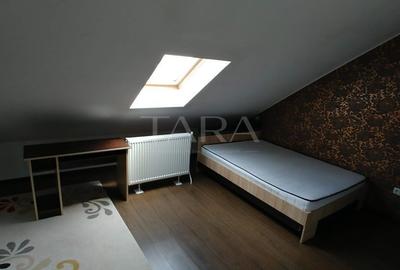 Apartament pe două niveluri cu garaj și parcare. - 7