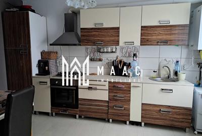 Casă tip cvadruplex | 3 camere | Zăvoi | Curte generoasă 220 mp - 1