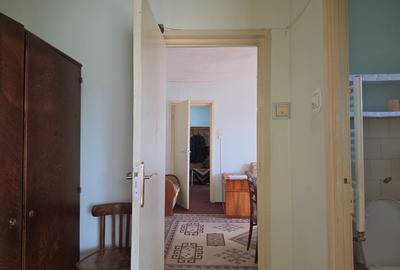 Apartament 2 camere liber la vanzare zona Astra str.Neptun etaj 3 balcon mare - 11