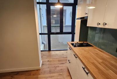 Apartament 4 Camere- In Vila | 120 mp  | Metrou | Piata Romana - 3