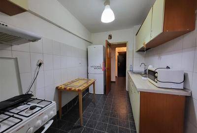 2 CAMERE DECOMANDAT / FIX IN BUZA PARCULUI I.O.R - 14