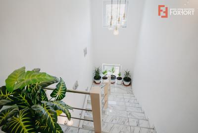 Casa individuala cu 8 camere si lac cu pesti, teren 4424 mp - Jebel - 14