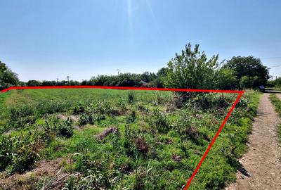 Teren intravilan 1800 mp/ BOTENI/ Ialomita/ COMISION 0% - 1