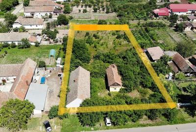 Casa Demolabila Cu Teren 2948 mp In Becicherecu Mic,Vatra Veche,Asfalt,Fs 38m