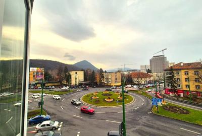 Exclusivitate, Centru Civic, la 5 minute de mall Afi - 1