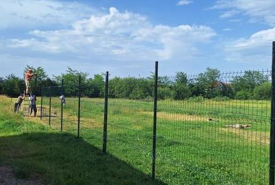 Vand teren situat in localitatea Cristian, pe strada II, - 8