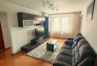 Apartament 4 cam. Titan Auchan cu loc de parcare bloc reabilitat - 1