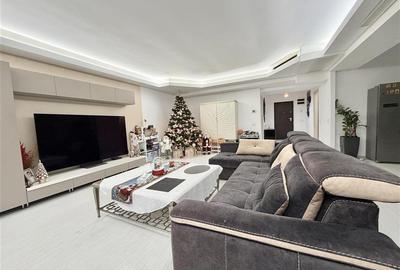 Apartament cu 4 camere decomandat în Herăstrău