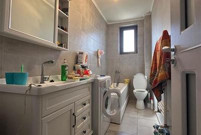 Garsonieră decomandată în Cug