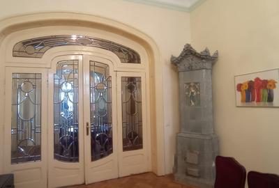 Corp casa deosebit, Serban Voda - Unirii- Biserica Sf Spiridon - 12