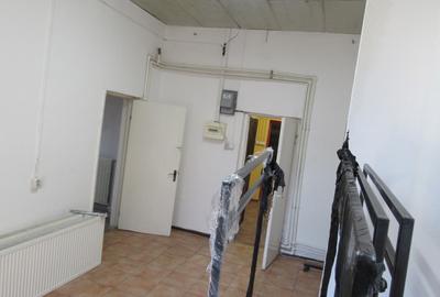 Inchiriere Spatiu Comercial Teiul Doamnei - Stradal - 105 mp - 39