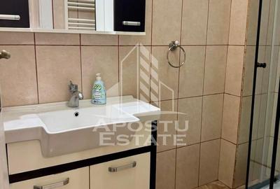 Apartament 2 camere,la casa,curte comuna,zona Dambovita - 9