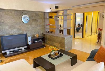De Inchiriat Apartament 3 Camere 90 mp |  Bd Unirii - 3
