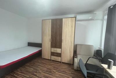 52500euro -Garsoniera langa metrou Gorjului-bloc mix - 2