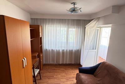 Apartament 3 camere decomandat - renovat - doua bai - mobilat - Dacia - bloc pe cadre - 10