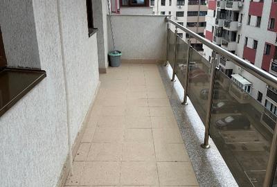 Închiriez garsonieră cartier Drumul Taberei,bulevardul Timisoara - 13