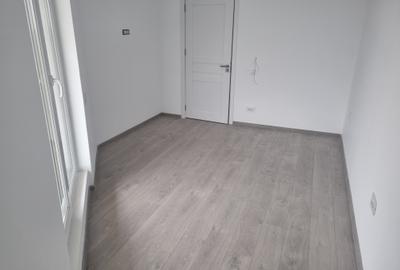 Apartament 3 camere,2 bai,centrala proprie,mutare imediata,TVA inclus in pret! - 9