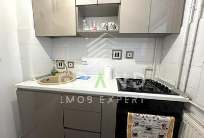 Garsonieră 30 mp | decomandată | modernă | balcon închis | P-ța Cipariu - 14